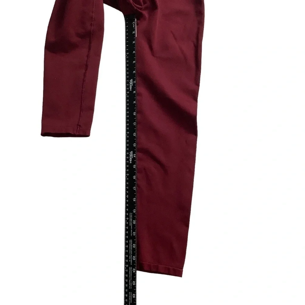 T/ALA Tala Crimson Red Leggings Size Medium